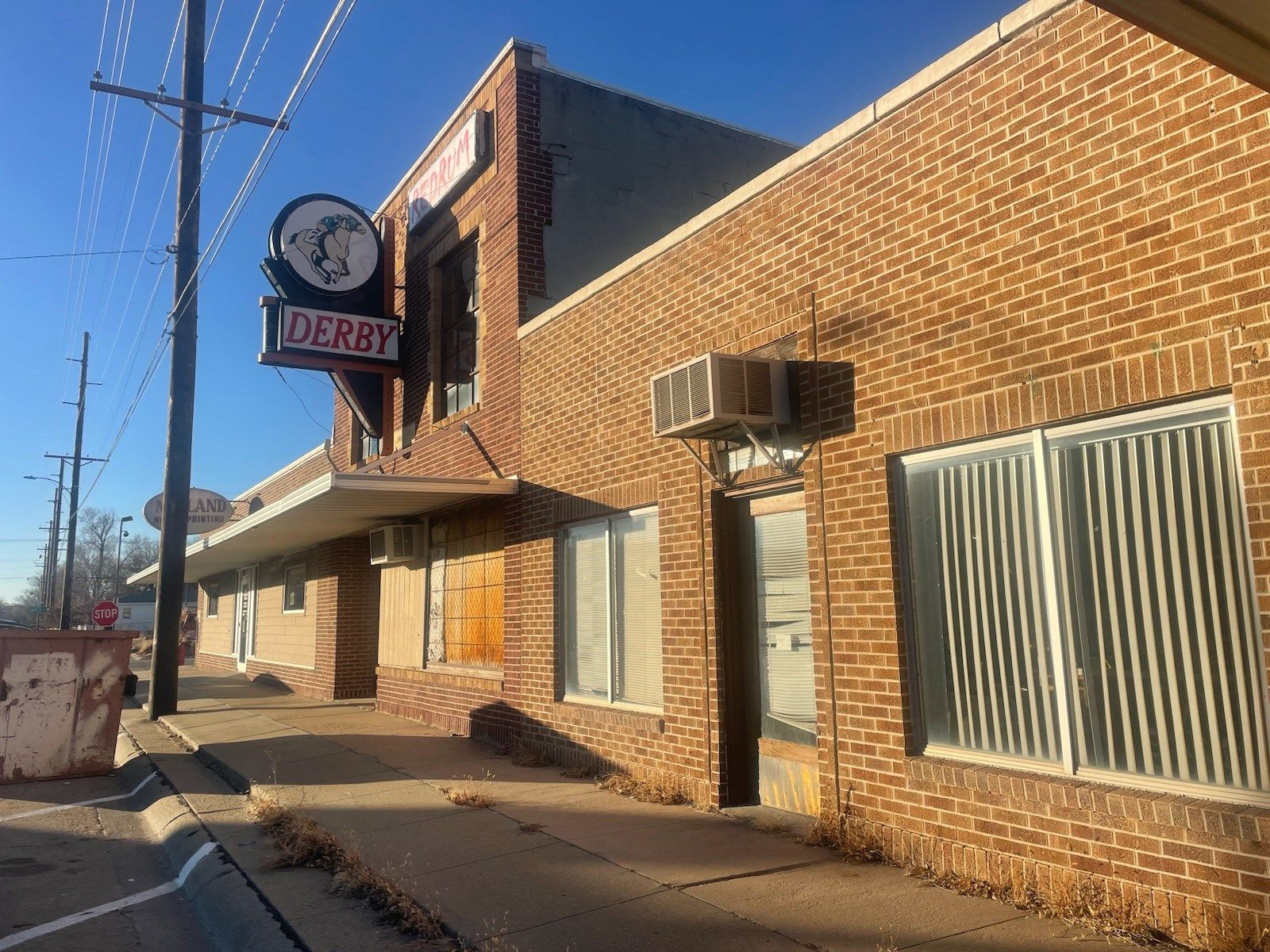 New bar and small restaurant planned in downtown Valentine